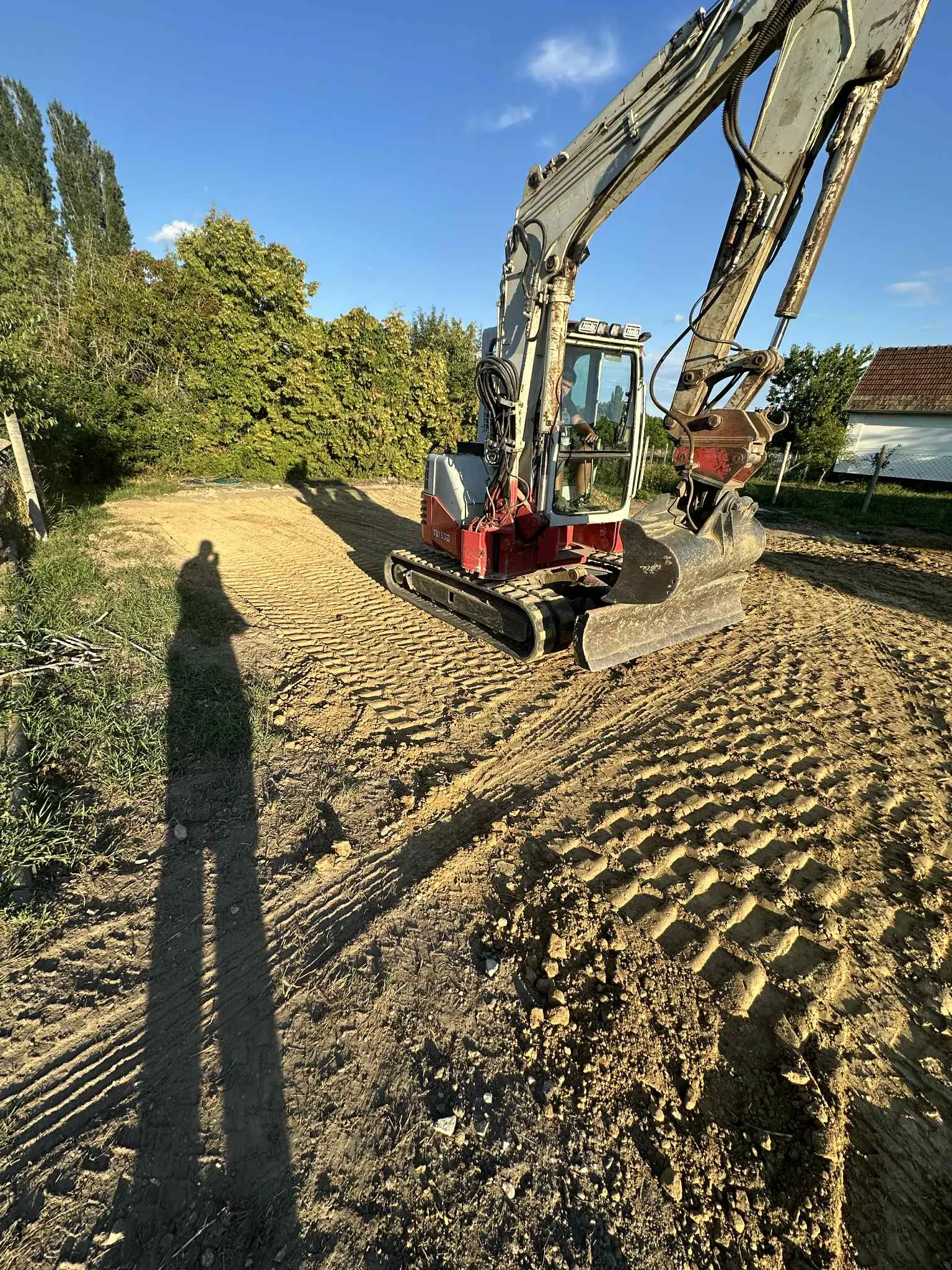 Épületek és egyéb létesítmények bontása 6